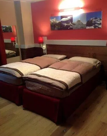 Lyskamm 布勒伊-切尔维尼亚