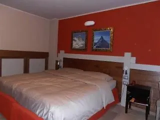 Hotell Lyskamm Breuil-Cervinia